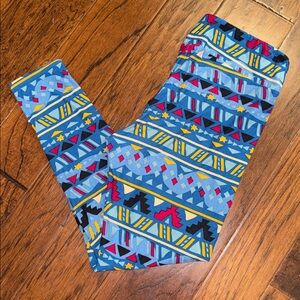 LuLaRoe Tall & Curvy Leggings